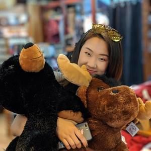 Meet your Posher, Veronica